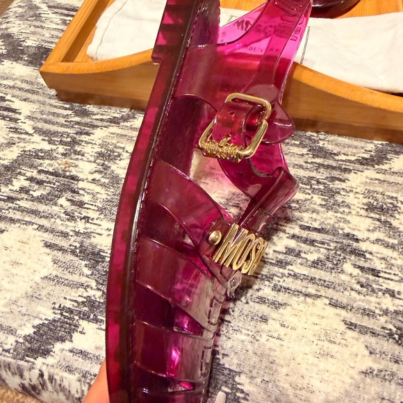 Moschino Jelly Sandals - Picture 6 of 7